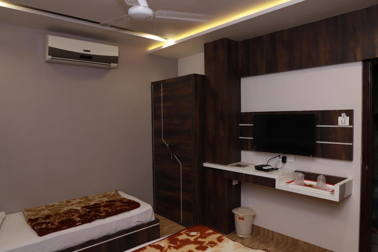 Hotel Darshan Amreli Εξωτερικό φωτογραφία