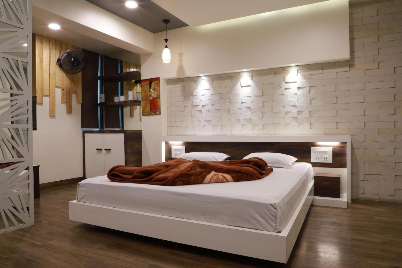 Hotel Darshan Amreli Εξωτερικό φωτογραφία